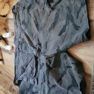 Mens camo shorts
